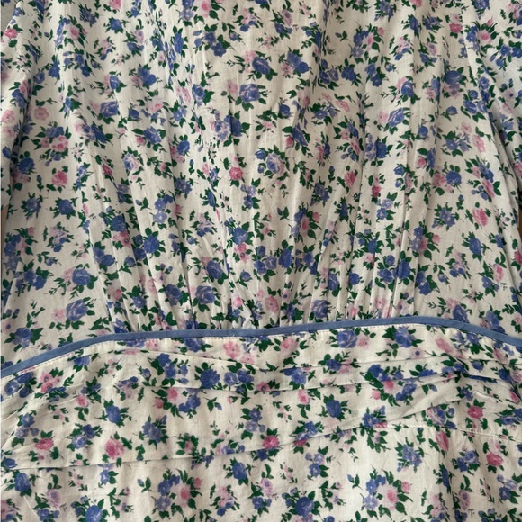 Love Shack Fancy dress size 4 never worn! New without tag - Picture 7 of 11